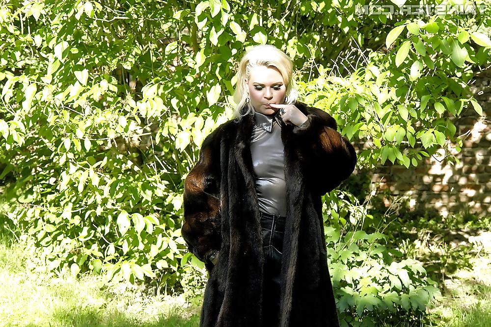 25P Pelzschlampen - Fur sluts - Fursluts
