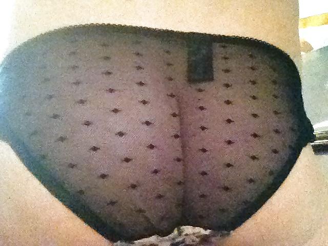 25P Panty pics and a bit more.....