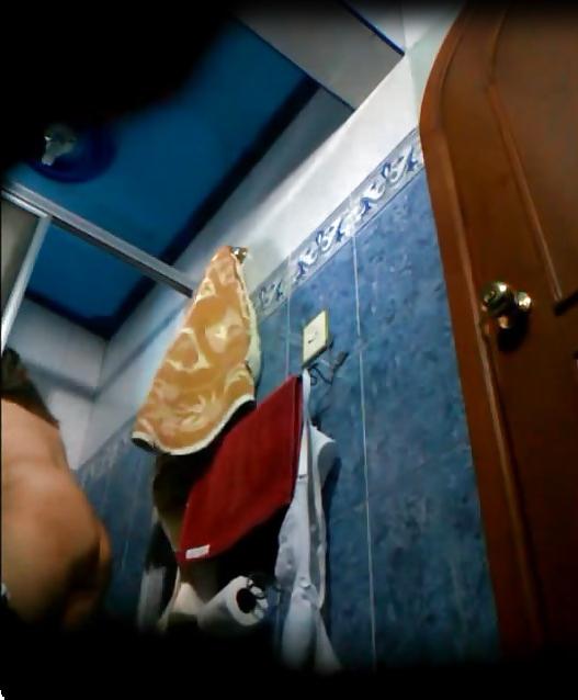 15P My Mom in the shower 4