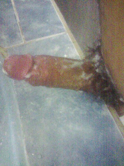 11P Hot twink in shower