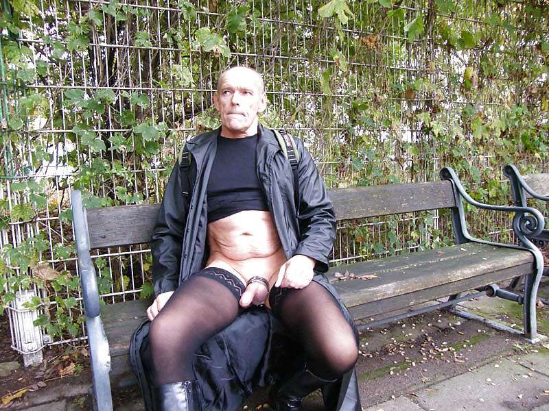 25P Berlin - fast ganz nackt - 04
