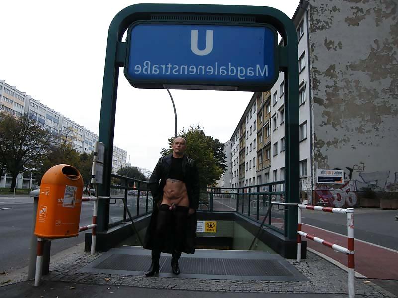 25P Berlin - fast ganz nackt - 04