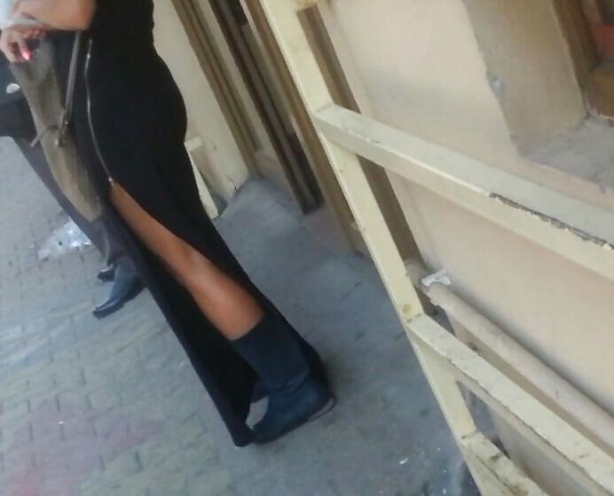 24P Spy old + young feet and legs romanian