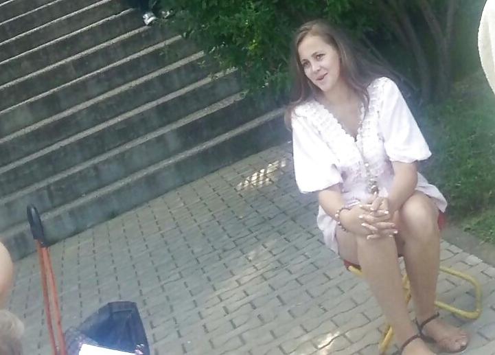 24P Spy old + young feet and legs romanian