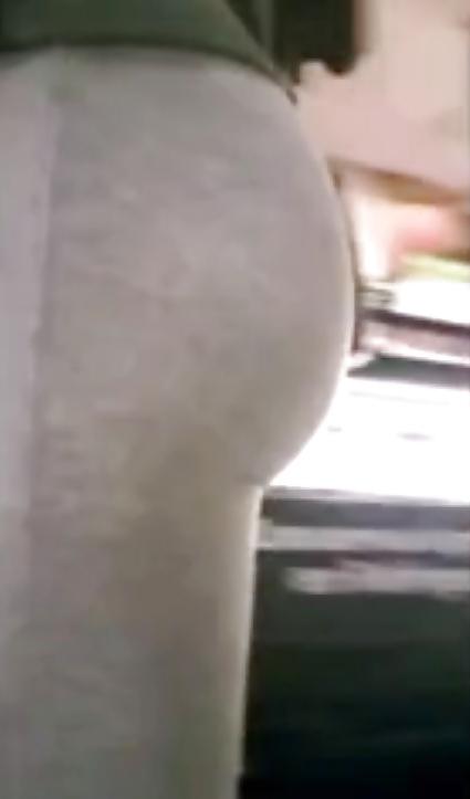 25P MILF in Grey Yoga Pants (blonde)