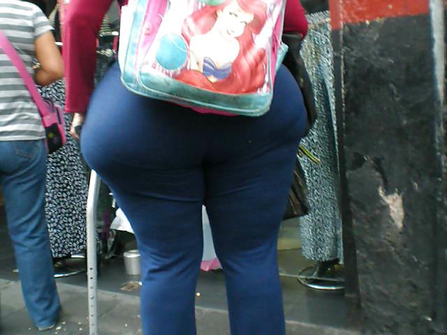 25P Wide hips mature