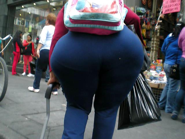 25P Wide hips mature