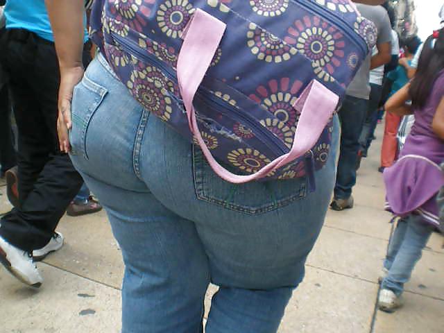 25P Wide hips mature