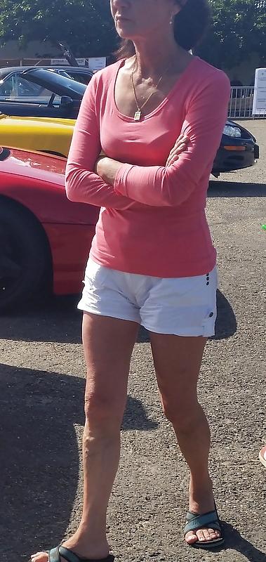 10P Big Camel Toe Cunt