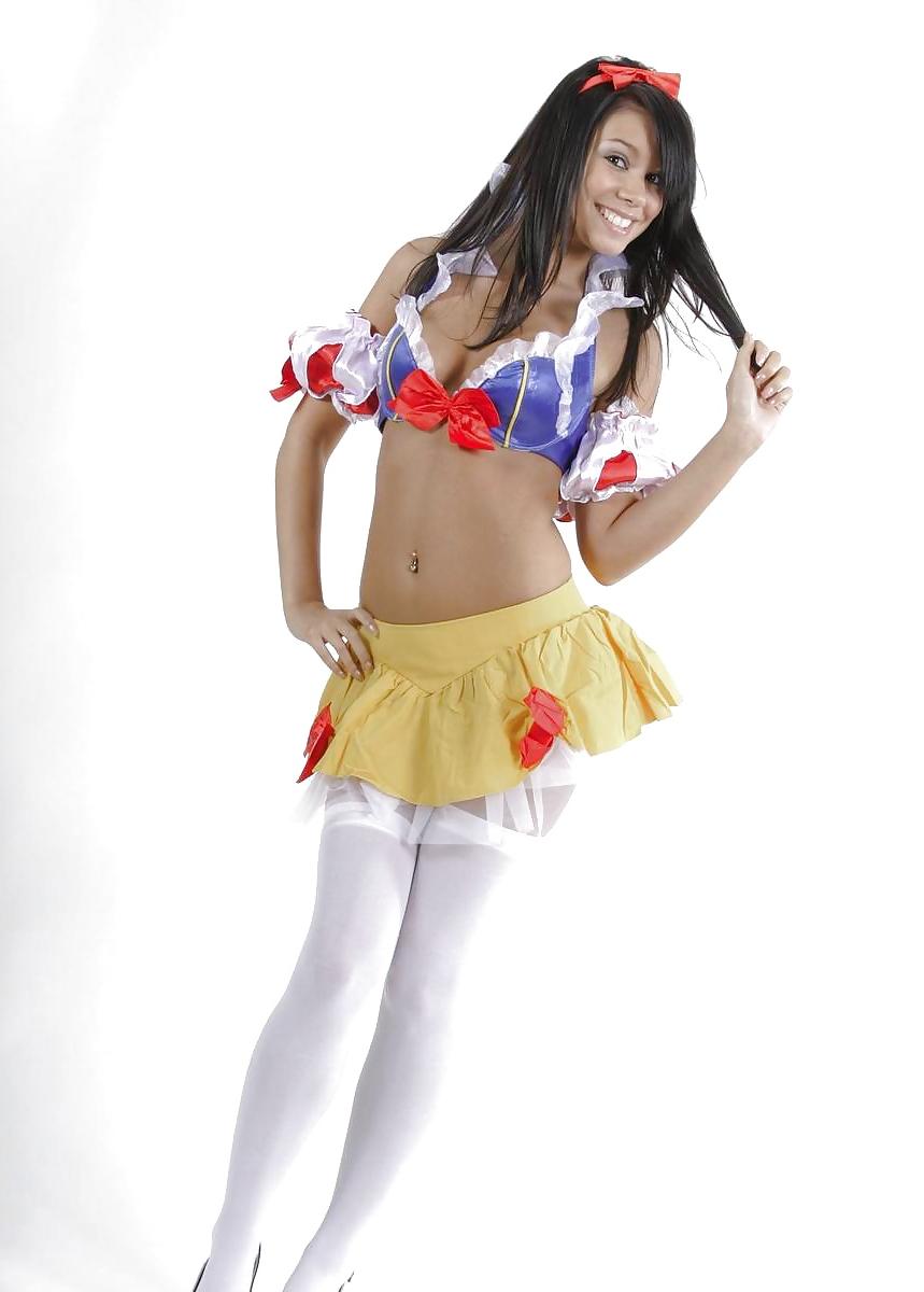 22P Snow White