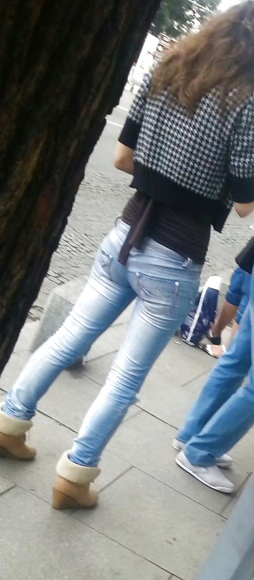 25P Spy sexy ass old + young romanian