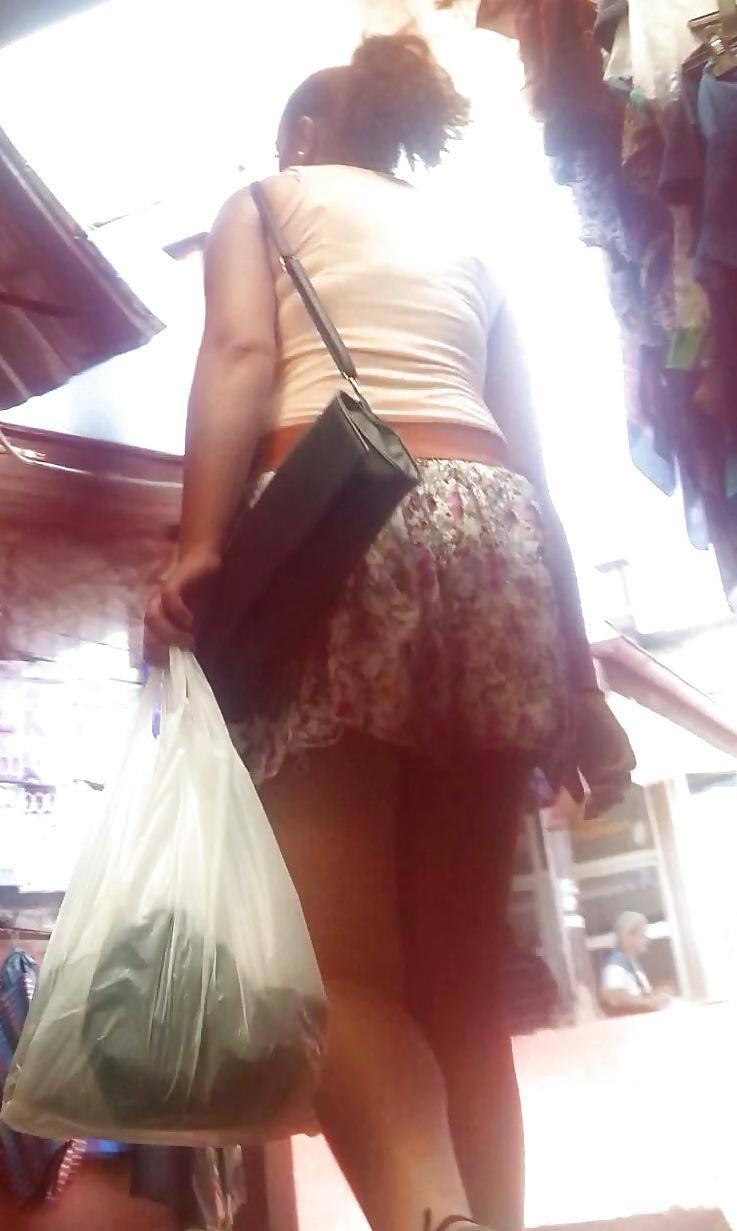 24P Spy old + young feet and skirt romanian
