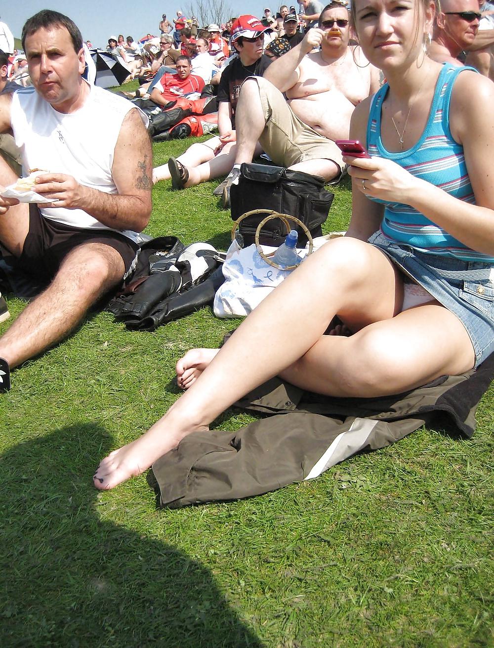 25P A nice day at park 3 of 3