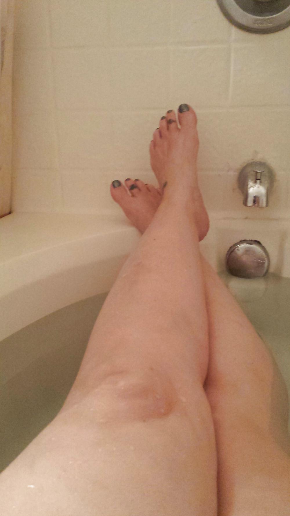 7P Slutty housewife teasing
