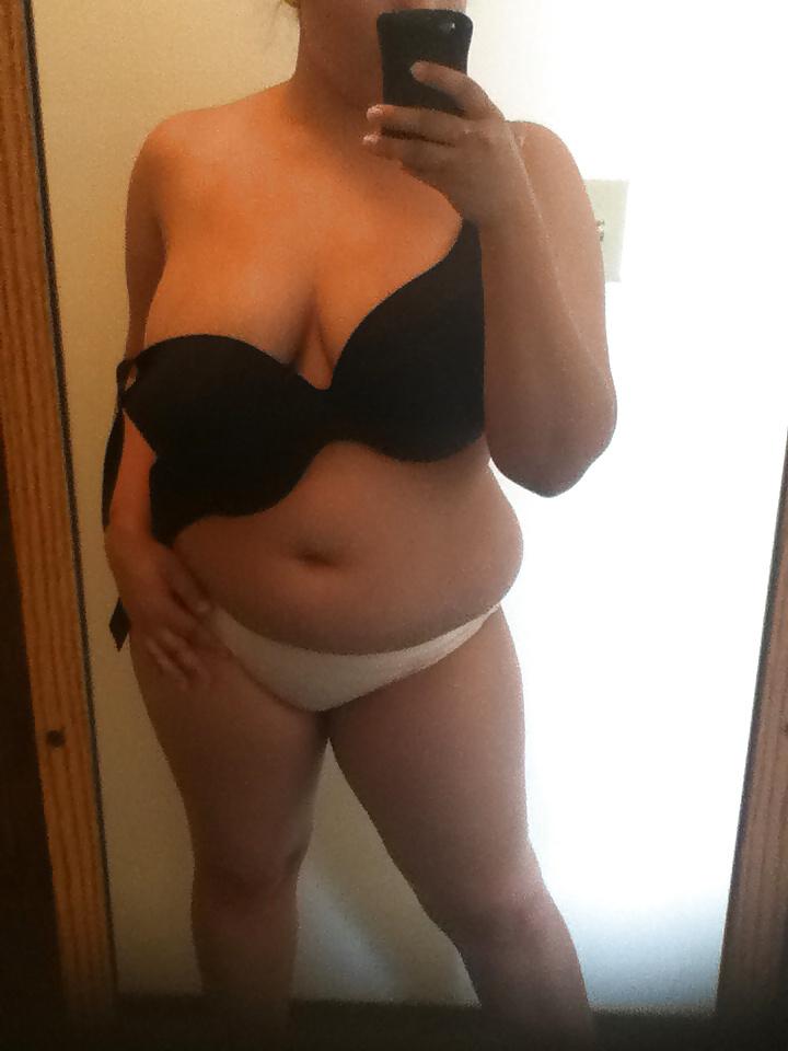 5P Strippin' 2: Fap Over My Perfect Body 