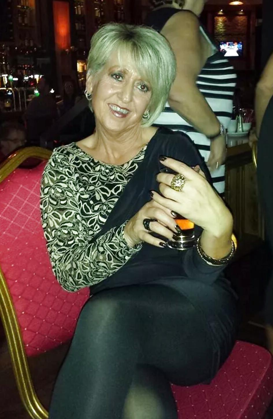 6P Filthy Irish cougar from Dublin 