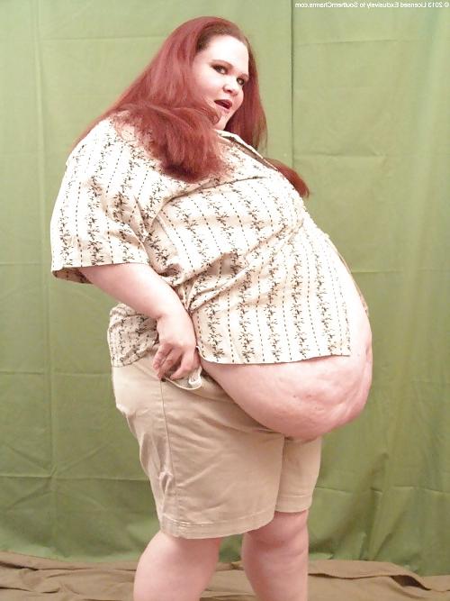 25P SSBBW belly pics 11