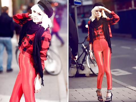 25P RED SPANDEX DISCO PANTS