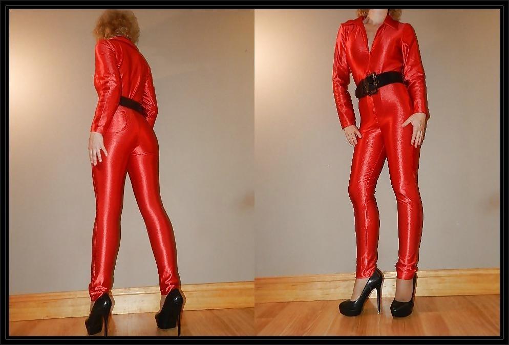 25P RED SPANDEX DISCO PANTS