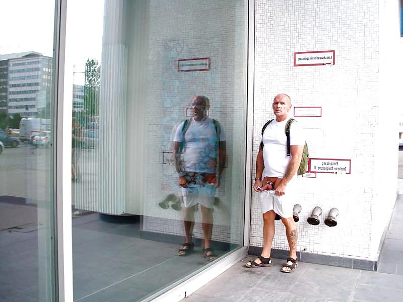 17P Berlin - fast ganz nackt