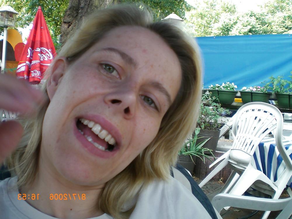 25P EX GF ANNE BErlin