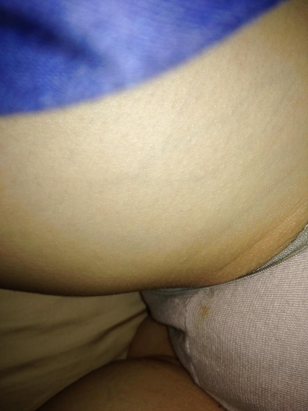 22P Pregnant wifes panty ass and pussy