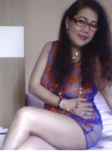 16P Filipina Cougar Anne