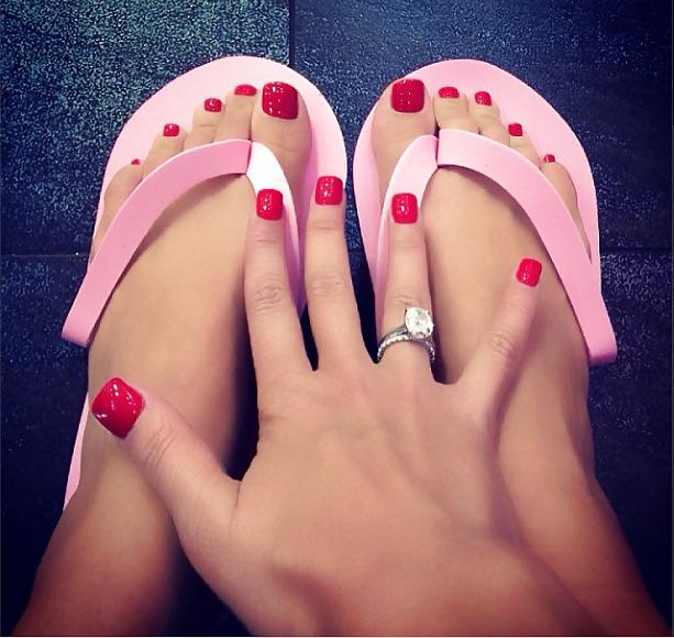 12P Head Over Feet - Amber Rose
