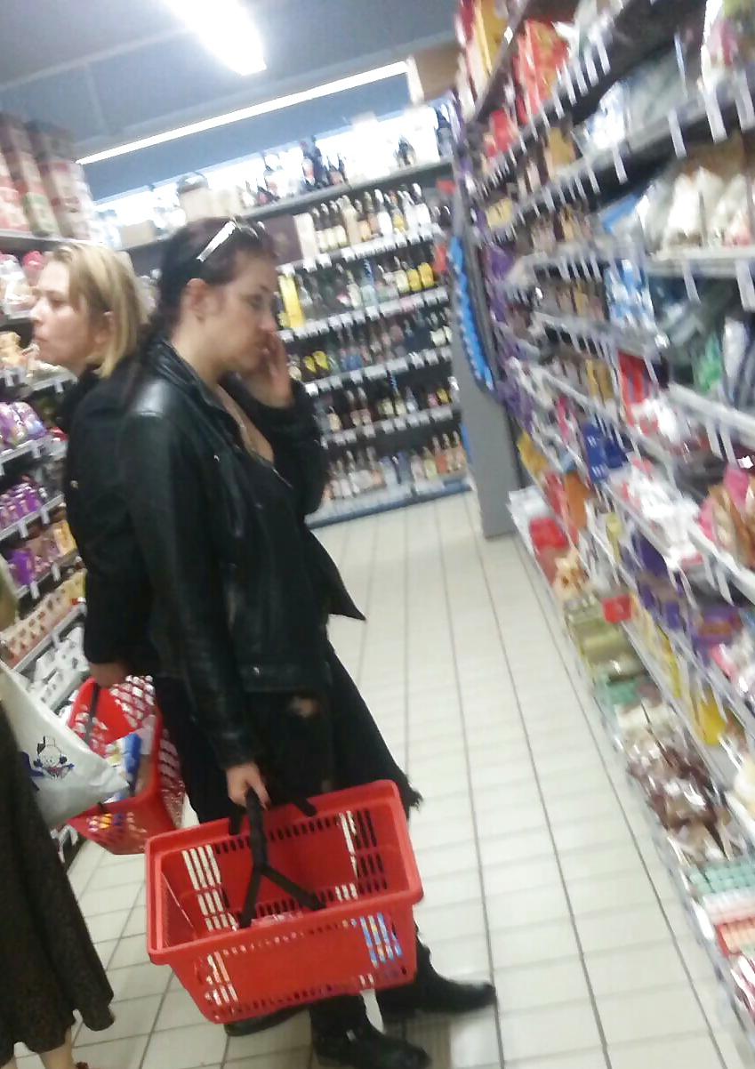 25P Spy sexy old + young in supermarket and mall romanian