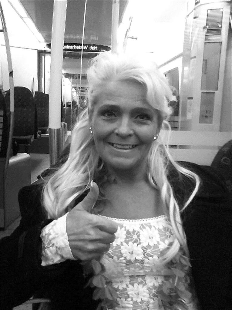 10P Hardcore! (Granny GILF Swedish Couple)