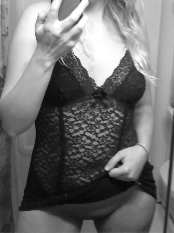 24P Sexy shy girlfriend an I showin off