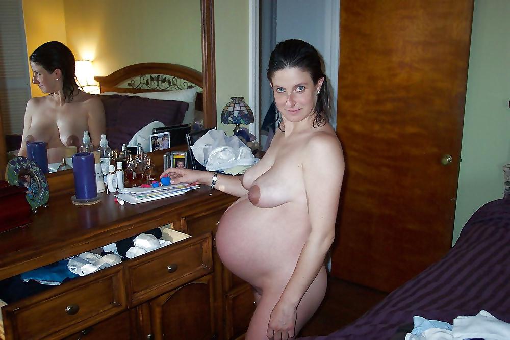25P Enceinte Ventre nue - Naked pregnant belly 3