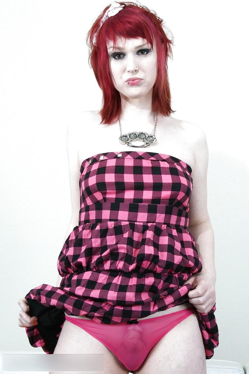 13P The TEA Show - Best New Face