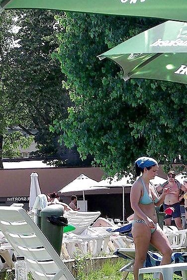 25P Spy old + young sexy bust in pool romanian