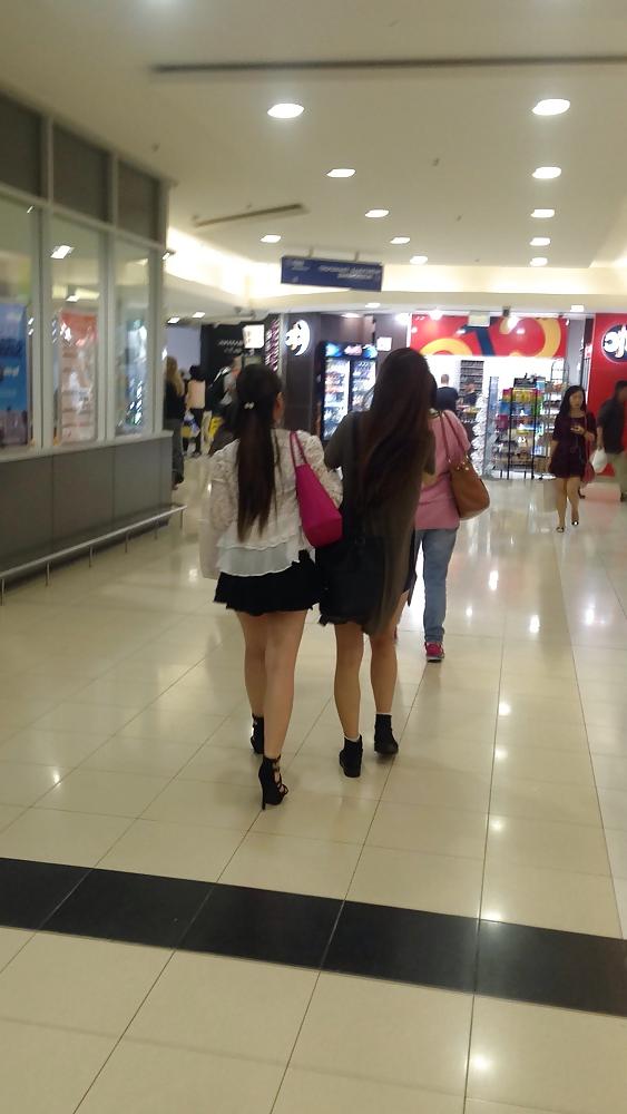 25P Chinese sluts outdoor
