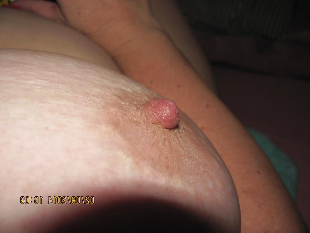 8P Wife in shower 