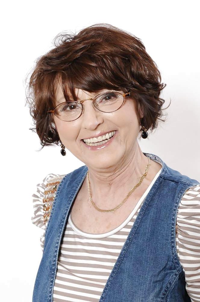 25P German Women over 50