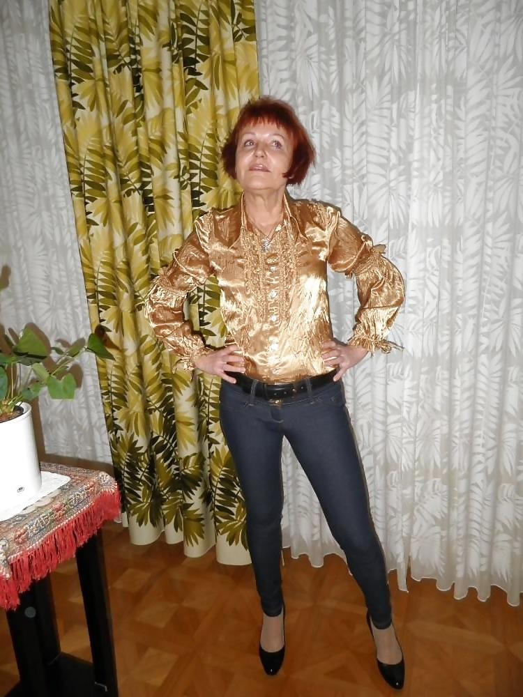 25P German Women over 50