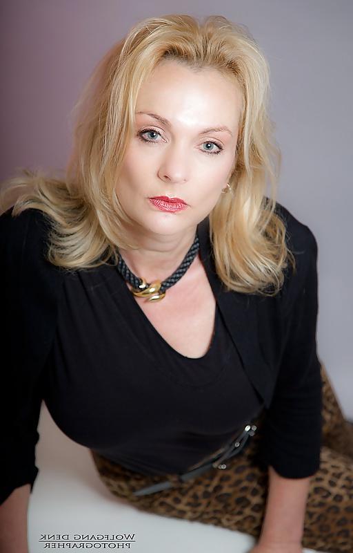 25P German Women over 50