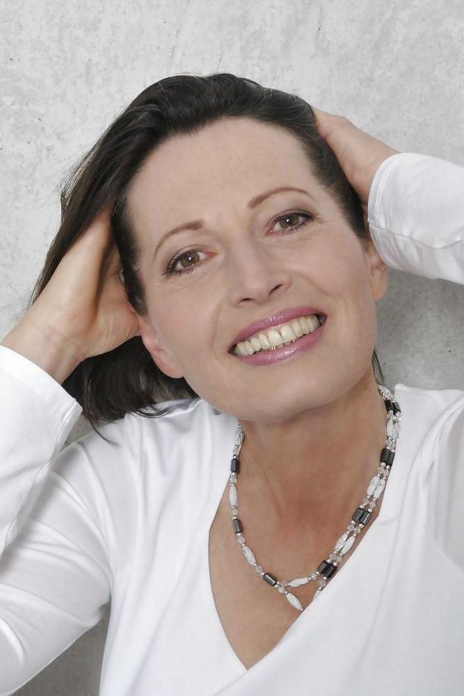 25P German Women over 50