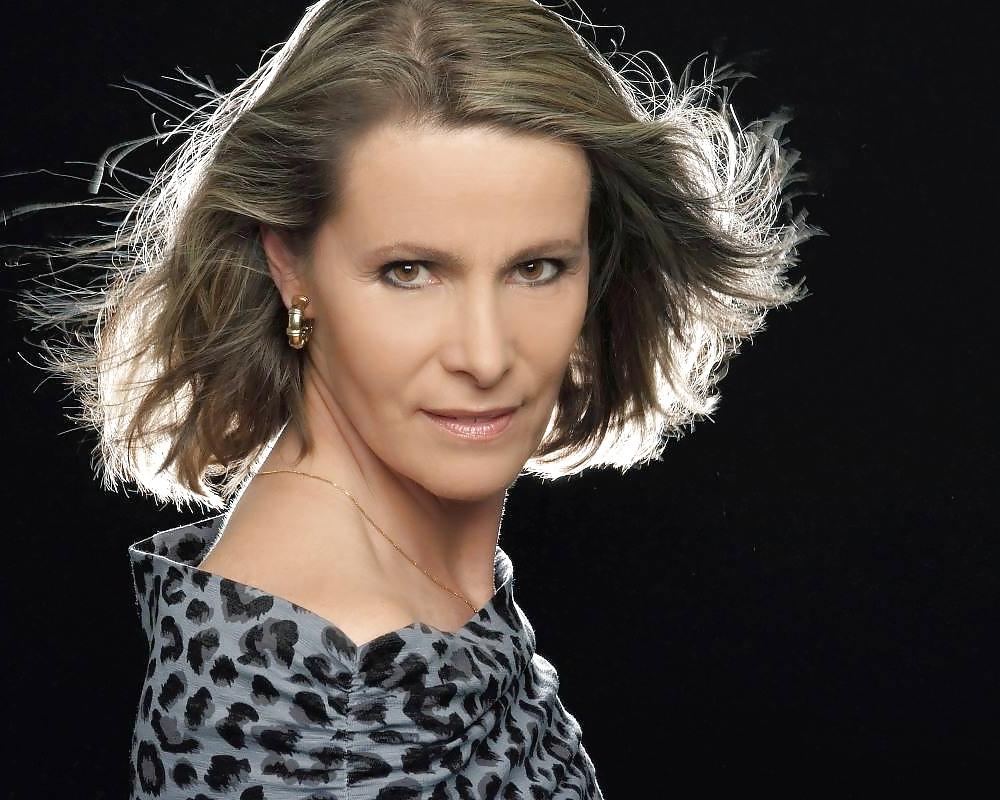 25P German Women over 50