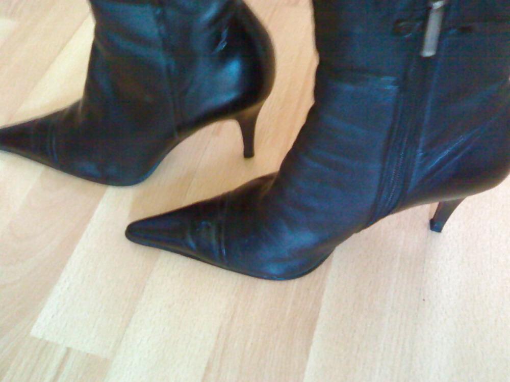 24P My shoes