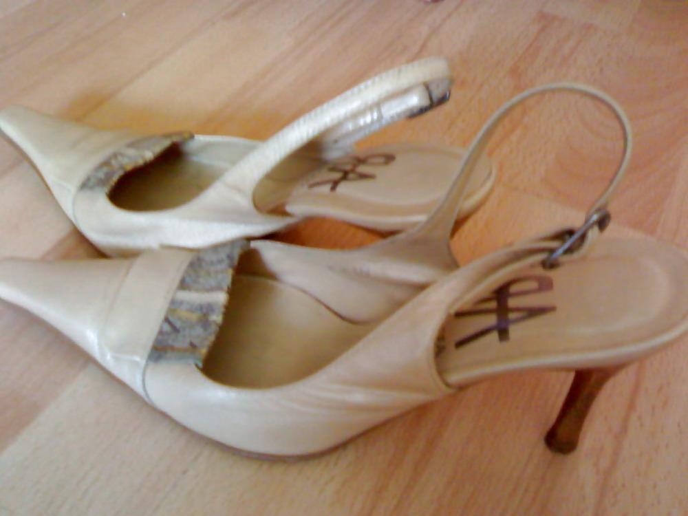 24P My shoes