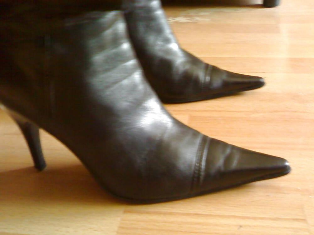 24P My shoes