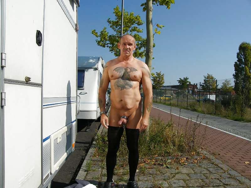 25P Berlin - fast ganz nackt - 04