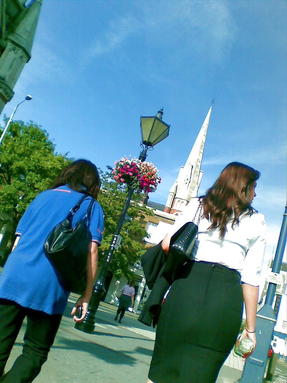 25P Sexy businesswomen with BIG asses in tight skirts