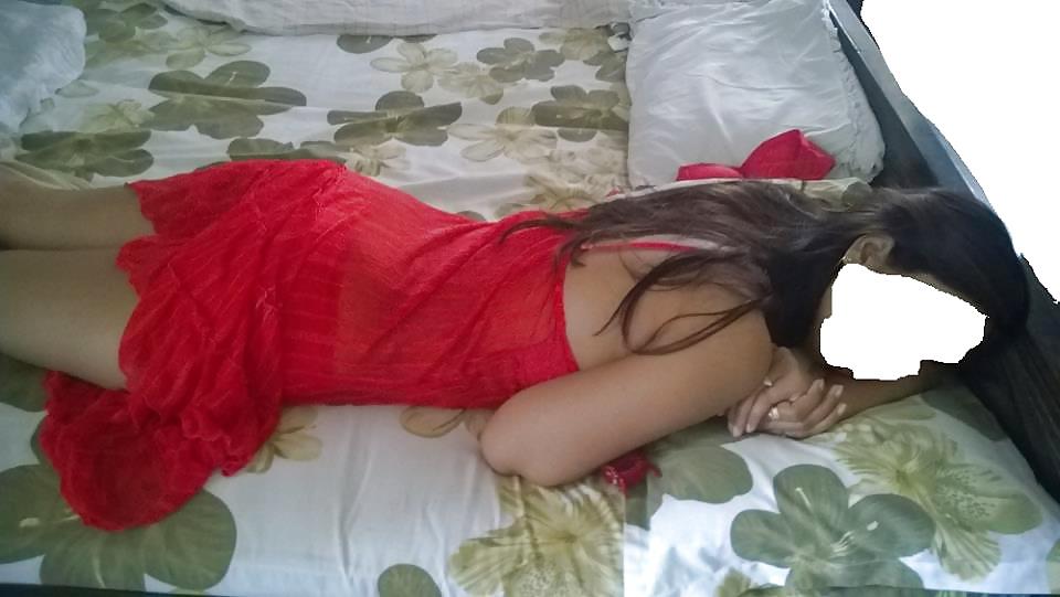25P Desi Cuckold Couple 