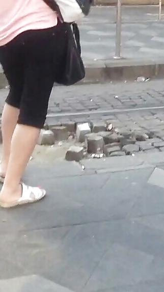25P Spy feet, legs, foot, ankle, fingers romanian