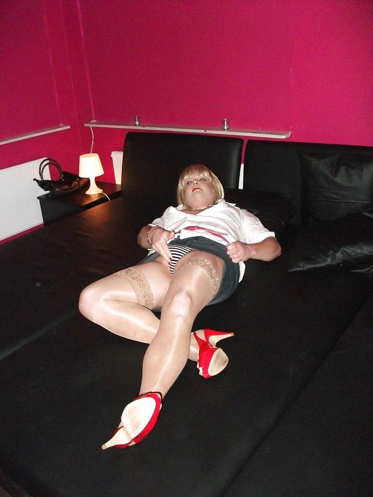10P Transvestite hooker, nutte, prostitute