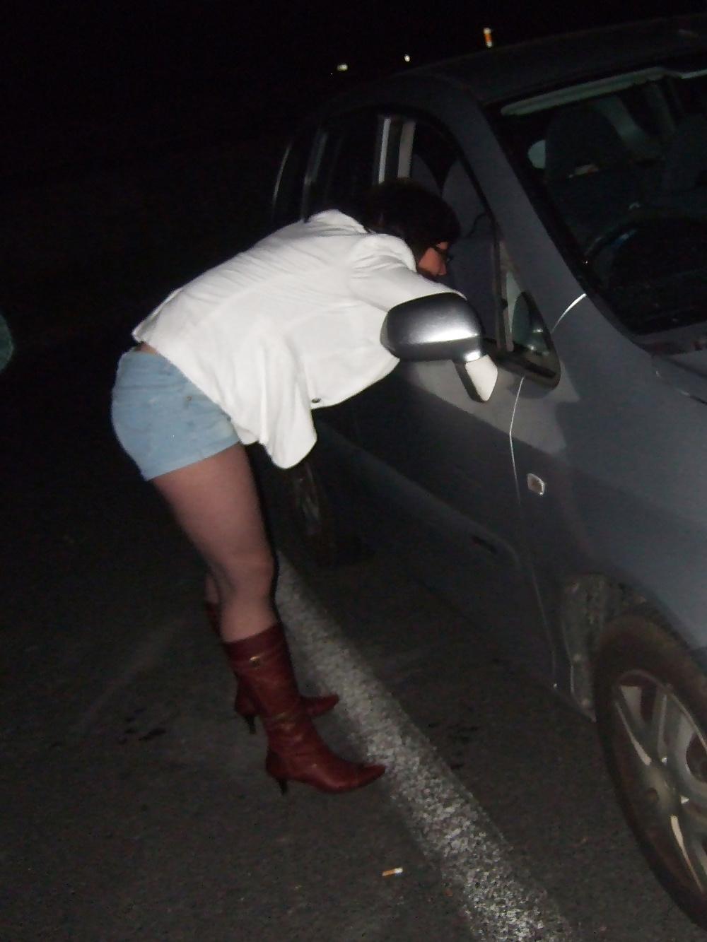 10P Playing to be a hooker